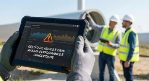 Equipe técnica realizando monitoramento em Gestão de Ativos e O&M para infraestrutura de energia.